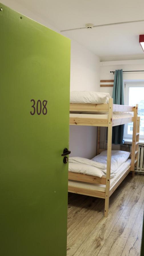 Sanera Hostel วอร์ซอ ภายนอก รูปภาพ